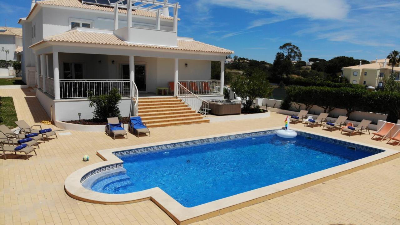 Sunset Villa By Laranjal Rentals Olhos de Agua  Exterior foto